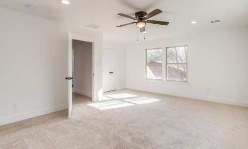 209 Lochness Ln, Fort Worth TX  76126-3212 exterior