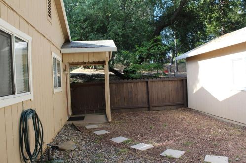 8739 Sunset Ave, Fair Oaks, CA 95628-6340