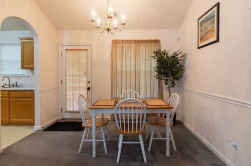 1909 Owens Trl, Rex GA 30273-1080 exterior