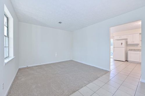 2843 Woodfield Dr, Rex GA 30273-2004 exterior