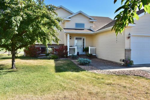 414 Elena Ln, Saint Joseph, MN 56374-4407