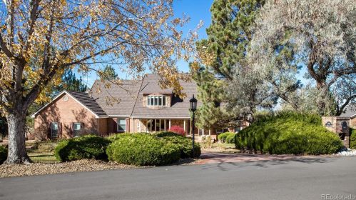7585 Biscay St, Denver, CO 80016-1804