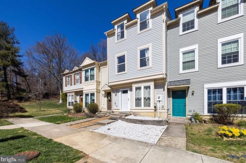 9653 Hastings Dr, Columbia, MD 21046-1905