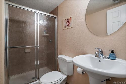 10195 Quarry Hl Pl, Parker CO 80134-3748 exterior