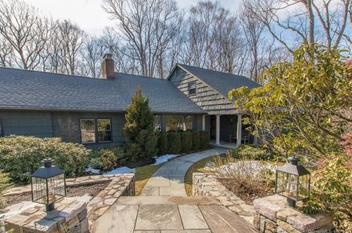 9 Glen Hill Ln, Wilton, CT 06897-2419