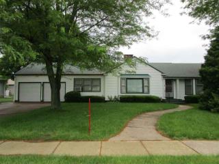 327 Wells St, Geneseo, IL 61254-1164