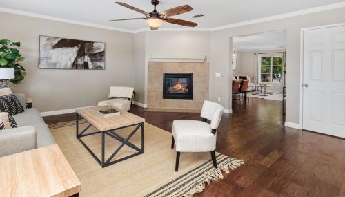 1073 Manteca Dr, Oceanside, CA 92057-2659
