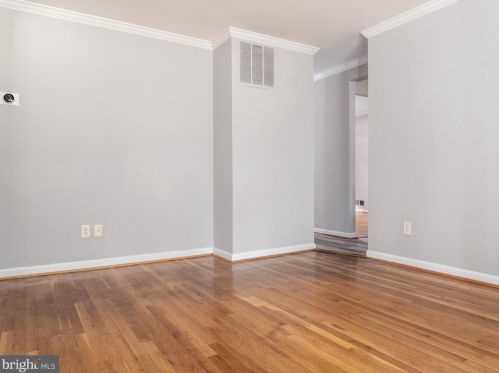 806 Downs Dr, Silver Spring MD 20904-2025 exterior