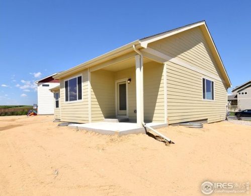 2646 Emerald St, Loveland CO 80537-2013 exterior