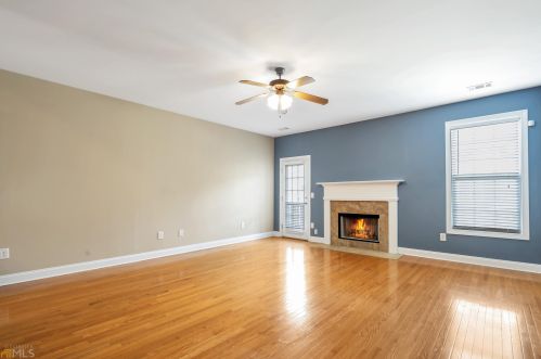 3014 Bayrose Cir, Atlanta GA  30344-1680 exterior