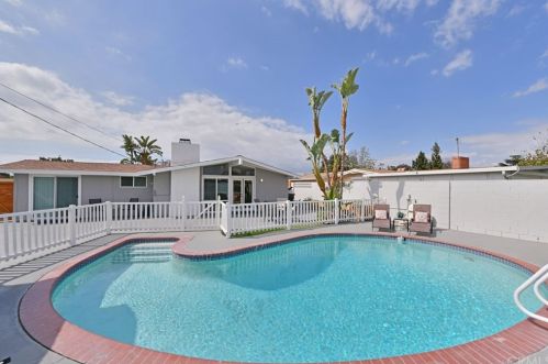 926 Agate St, Anaheim CA  92804-4421 exterior