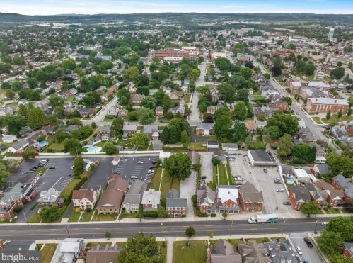 515 Carlisle St, Hanover PA 17331-2406 exterior