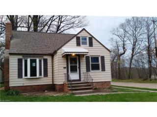 1925 Grand Blvd, Cleveland OH  44117-2275 exterior