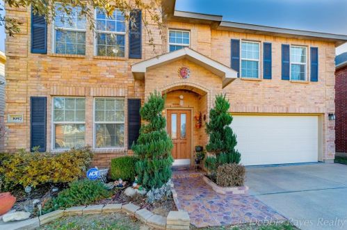 3957 Thoroughbred Trl, Fort Worth, TX 76123-2573