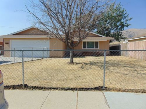 49520 Alan Ave, Tehachapi, CA 93561-1535