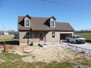 531 Skinner Flat Rd, Manchester, TN 37355-7403
