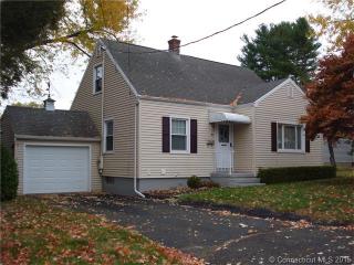 44 Side Dr, Wallingford, CT 06492-3900