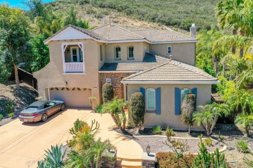 1158 Via Vera Cruz, San Marcos, CA 92078-1379