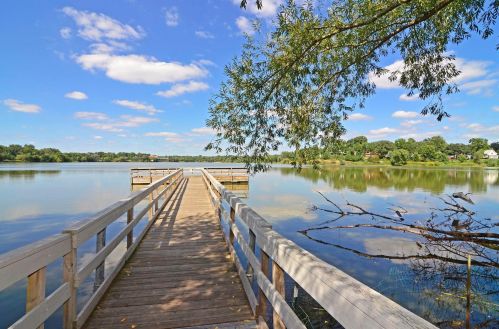 879 Hoyt Ave, Saint Paul MN  55106-1042 exterior