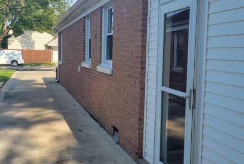 3510 Birch St, Schiller Park, IL 60131-2024