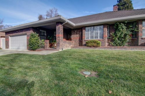9121 Camden Way, Elk Grove, CA 95624-3035