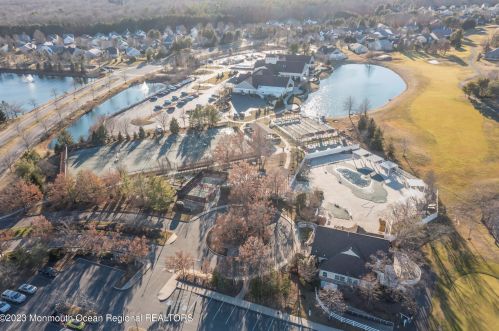 17 Arcadia Dr, Lakehurst NJ  08759-6160 exterior
