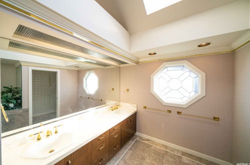 330 300, Hyrum UT 84319-1023 exterior