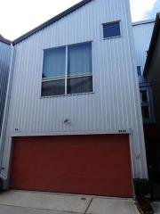 2930 Commerce St, Houston TX  77003-1634 exterior