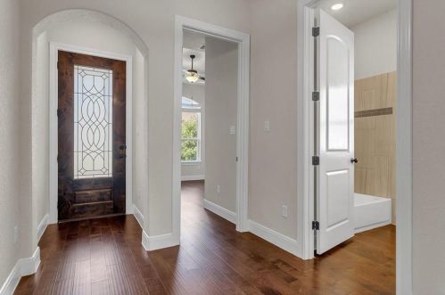 529 Carriage House, Spring Branch TX  78070-4983 exterior