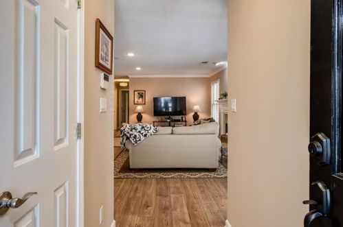 703 Bainbridge Dr, Atlanta GA  30327-4267 exterior