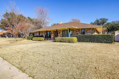 3500 Bellah Ct, Irving, TX 75062-3624