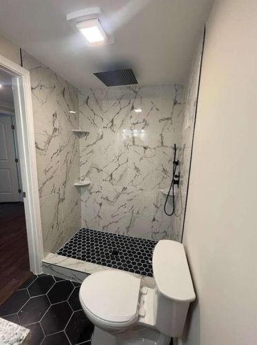 221 Cross Gate Dr, Marietta GA  30068-3921 exterior
