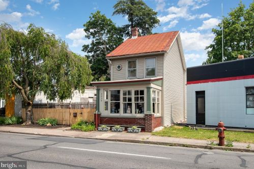 2839 Walnut St, Harrisburg, PA 17103-1957