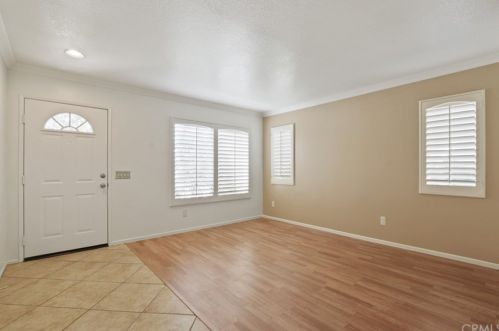 64 Linhaven, Irvine, CA 92602-0783