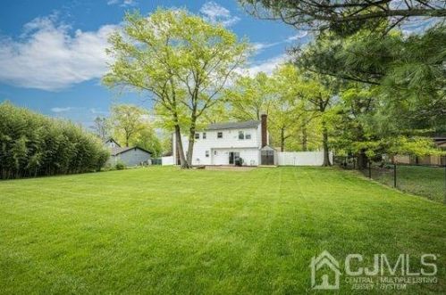 10 Boxwood Rd, Piscataway NJ 08854-5942 exterior