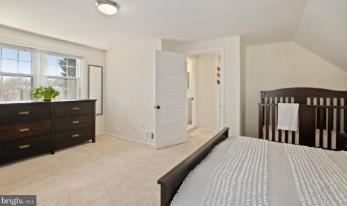 10159 Sutherland Rd, Silver Spring MD 20901-2236 exterior