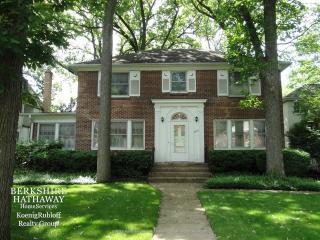 2322 Marcy Ave, Evanston IL  60201-1111 exterior