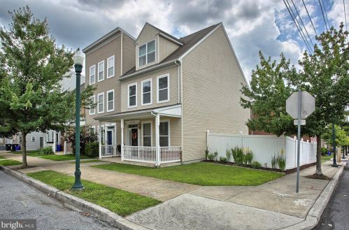 1738 5th St, Harrisburg, PA 17102-1613