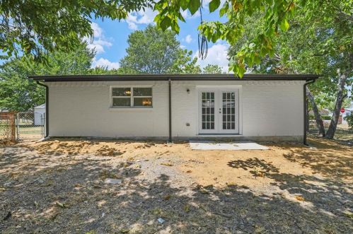 301 Jefferson Ave, Princeton TX 75407-7428 exterior