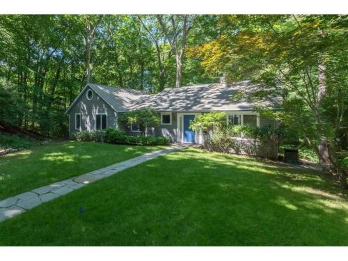 15 Sawmill Rd, Norwalk, CT 06851-3806
