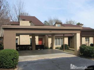 34 Park Crest Pl, Jackson, MS 39211-2470
