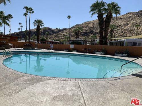 27 Santa Ana St, Palm Springs, CA 92264-5261