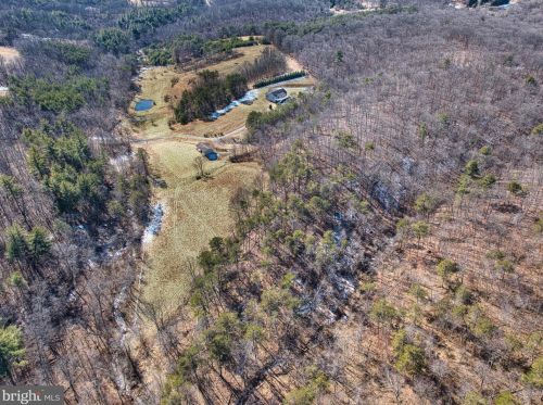 345 Journey Ln, Berkeley Springs WV exterior