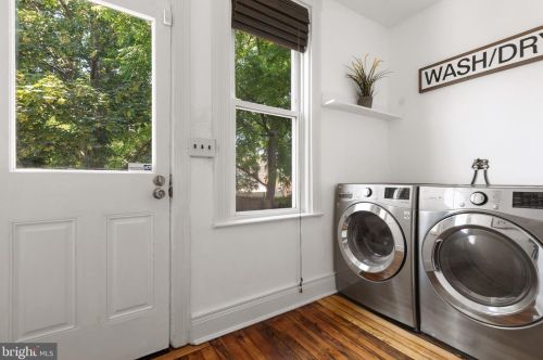 33 Ruby St, Lancaster PA  17603-5166 exterior