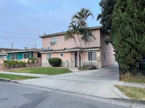 4701 Acacia St, Bell, CA 90201-2602
