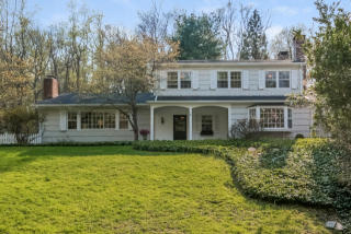 210 Rivergate Dr, Wilton CT  06897-3614 exterior