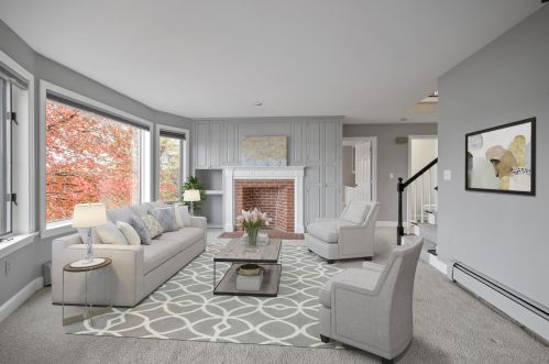 12 Ruth St, Portsmouth, NH 03801-3624