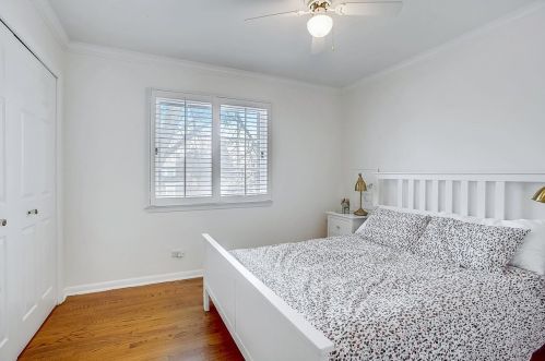 1138 Country Ln, Bannockburn IL  60015-4804 exterior