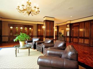 1001 Spring St, Silver Spring MD  20910-4022 exterior