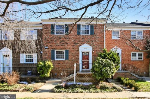 6028 Hardwick Pl, Falls Church, VA 22041-2413
